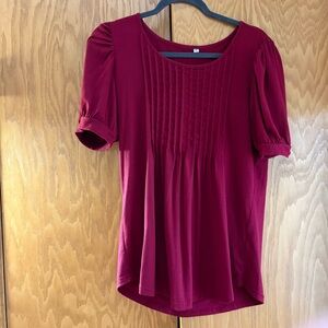 Elegant Burgundy Women's Top Size Medium